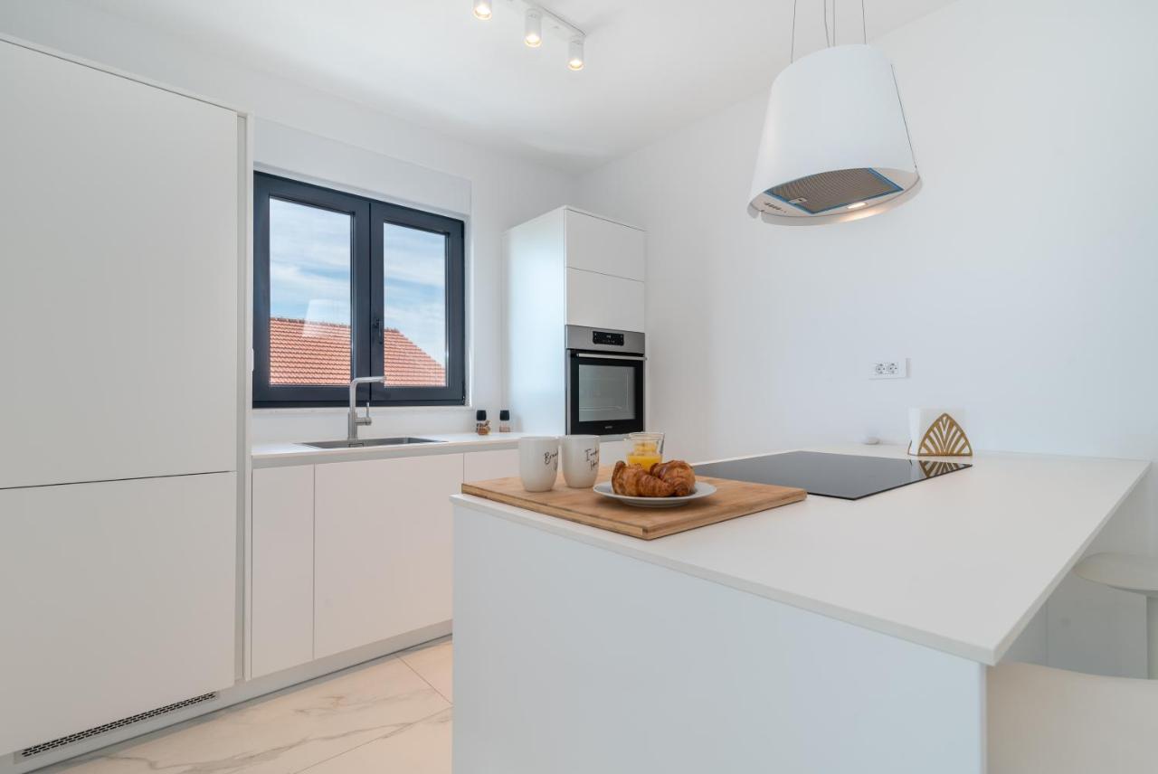 Lavender Tree - Luxury Apartments Trogir Extérieur photo