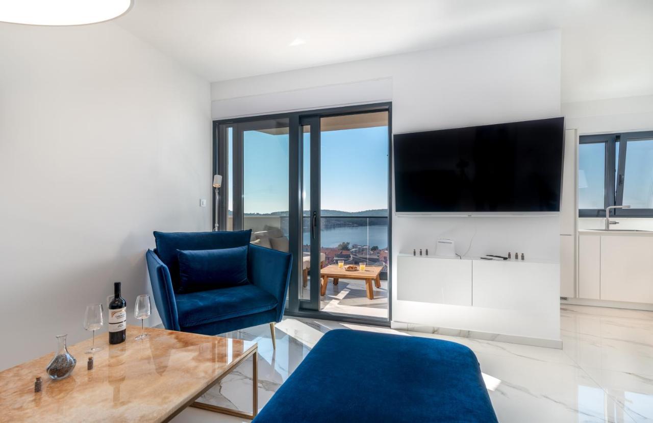 Lavender Tree - Luxury Apartments Trogir Extérieur photo
